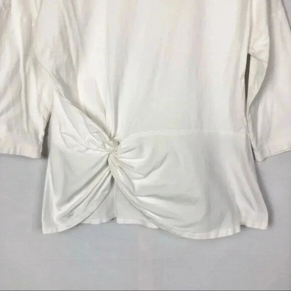 Monroe & Main White Half Sleeve Twist Front Top M - Picture 4 of 7